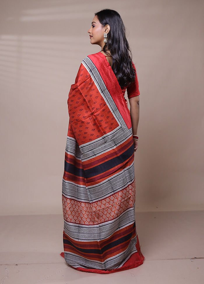 Red Printed Silk Saree Without Blouse Piece