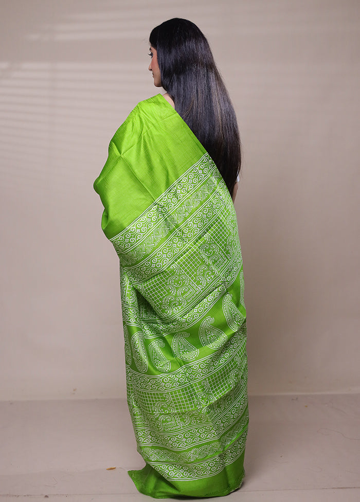 Green Printed Silk Saree Without Blouse Piece