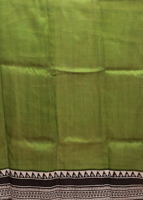 Green Printed Pure Silk Saree Without Blouse Piece