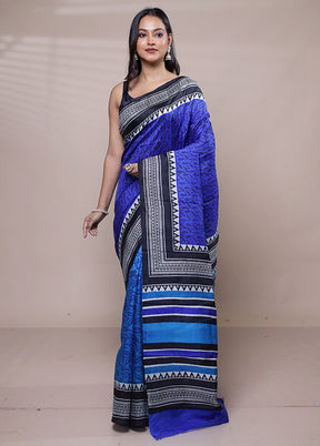 Blue Printed Silk Saree Without Blouse Piece