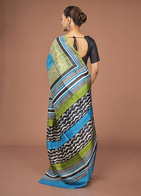 Blue Printed Silk Saree Without Blouse Piece