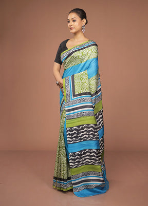Blue Printed Silk Saree Without Blouse Piece