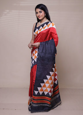 Red Printed Silk Saree Without Blouse Piece