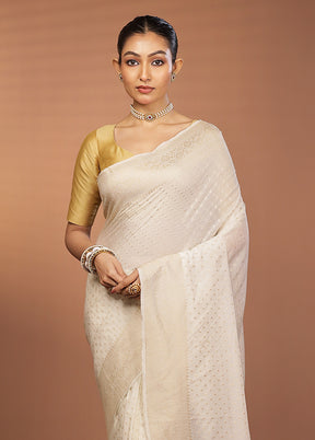 White Georgette Saree With Blouse Piece