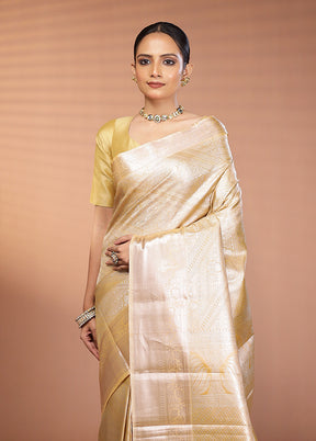 Gold Kanjivaram Silk Saree With Blouse Piece