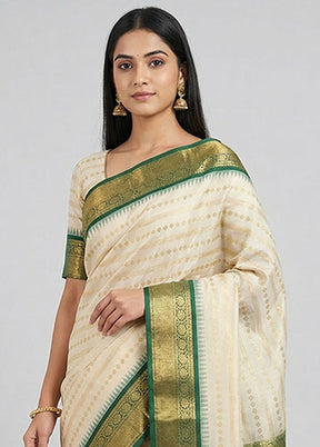 Grey Kanjivaram Silk Saree With Blouse Piece