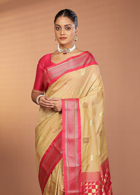 Cream Kanjivaram Silk Saree With Blouse Piece