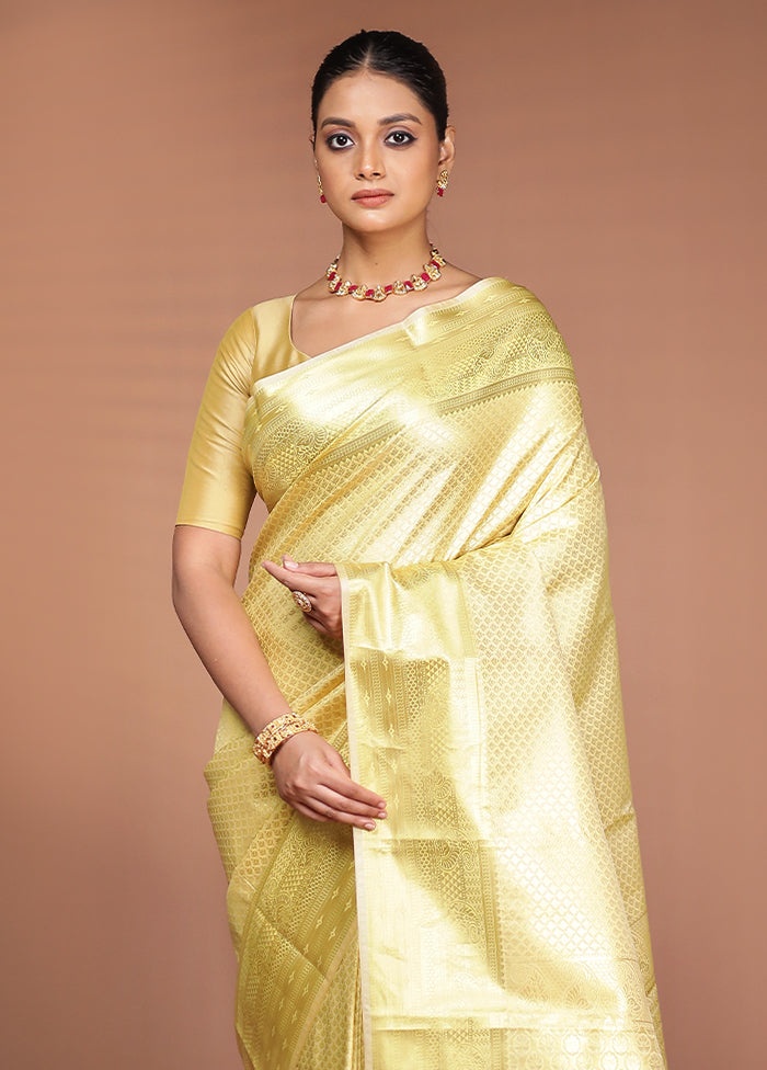 Cream Kanjivaram Silk Saree With Blouse Piece