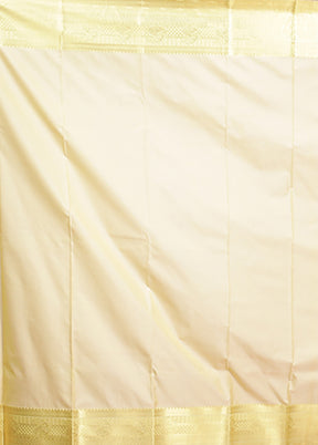 Cream Kanjivaram Silk Saree With Blouse Piece