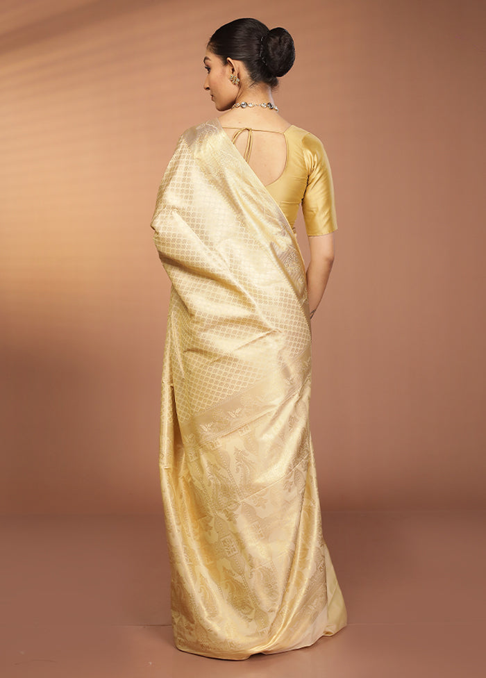 Cream Kanjivaram Silk Saree With Blouse Piece