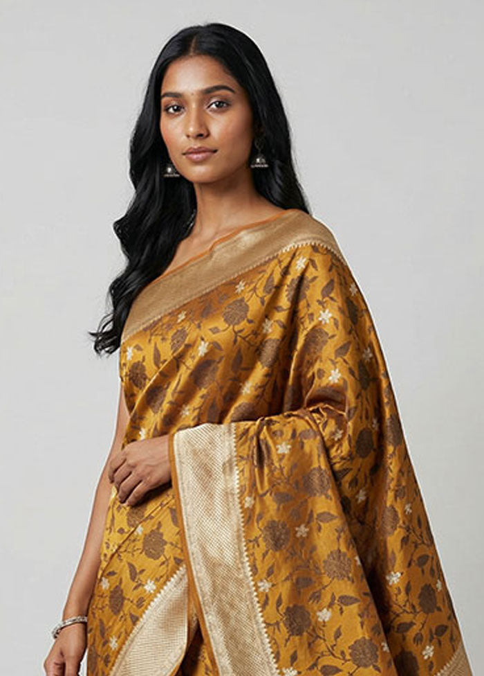 Yellow Handloom Tanchoi Pure Silk Saree With Blouse Piece