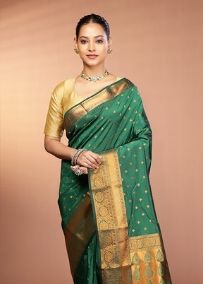 Multicolor Kanjivaram Silk Saree With Blouse Piece