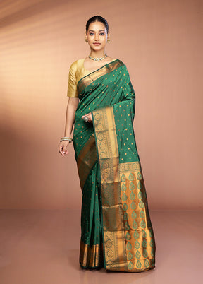 Multicolor Kanjivaram Silk Saree With Blouse Piece