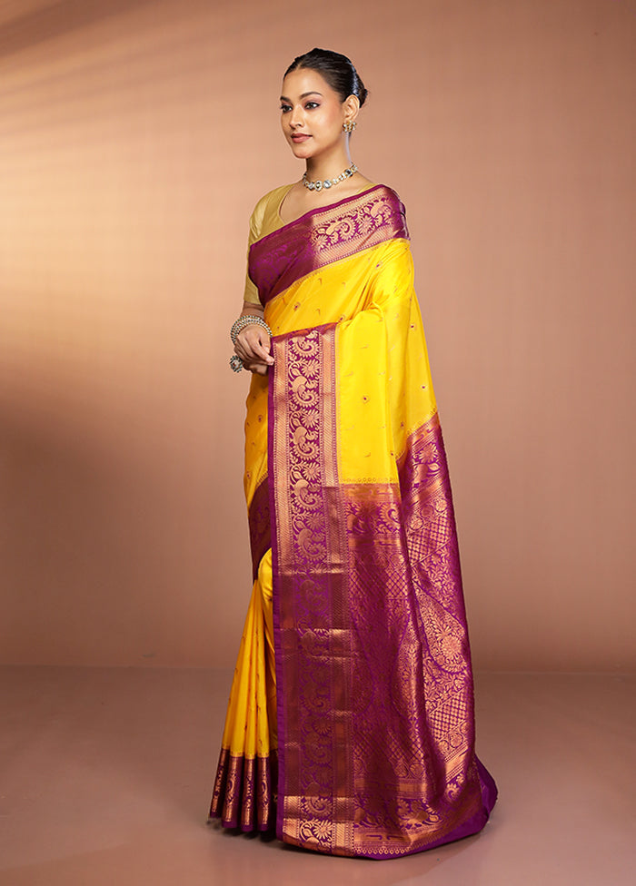 Multicolor Kanjivaram Silk Saree With Blouse Piece
