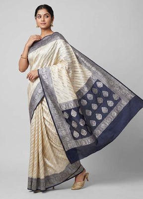 White Organza Saree With Blouse Piece