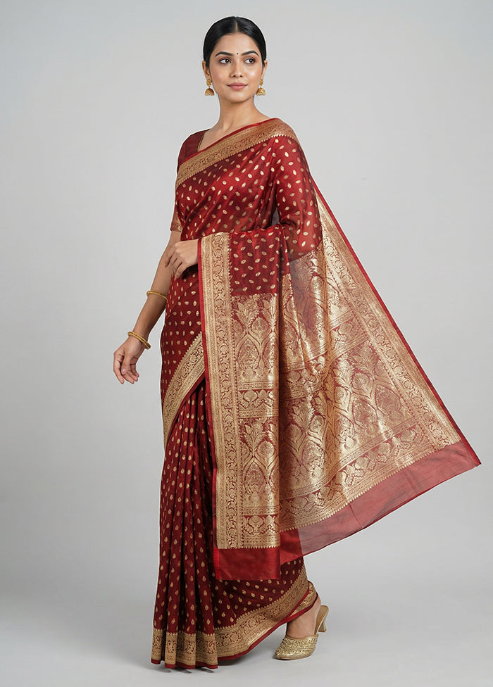 Maroon Handloom Banarasi Pure Silk Saree With Blouse Piece