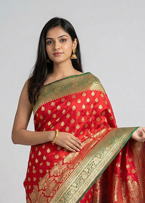 Red Handloom Banarasi Pure Silk Saree With Blouse Piece