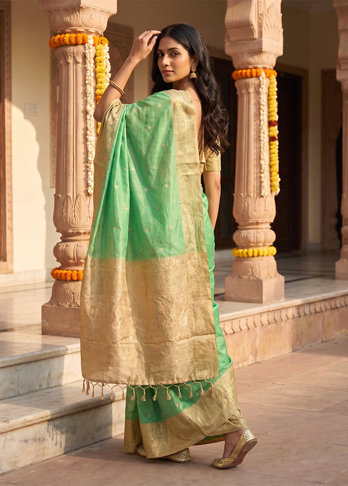 Green Handloom Kanchipuram Pure Silk Saree With Blouse Piece
