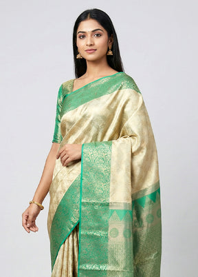 Green Handloom Kanchipuram Pure Silk Saree With Blouse Piece