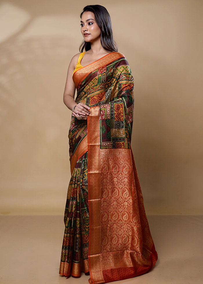 Yellow Printed Silk Saree Without Blouse Piece