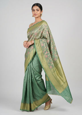 Green Handloom Tussar Pure Silk Saree With Blouse Piece
