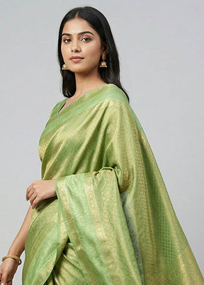 Green Dupion Silk Saree With Blouse Piece