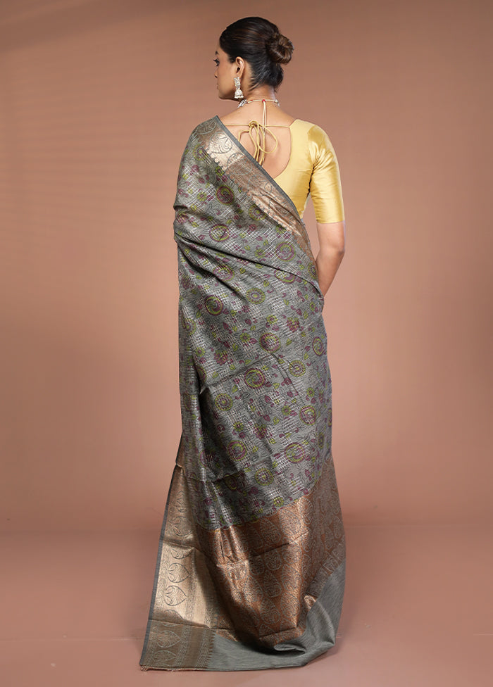 Green Tussar Silk Saree With Blouse Piece