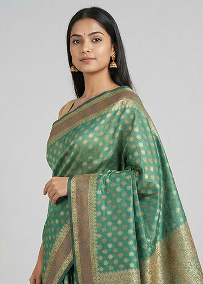 Green Pure Cotton Saree With Blouse Piece