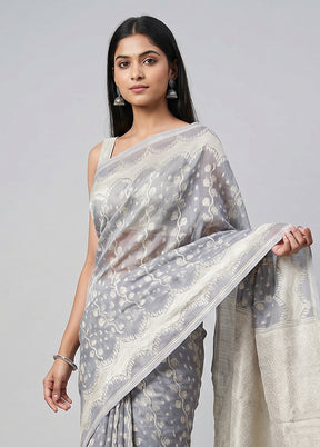 Grey Kora Silk Saree With Blouse Piece