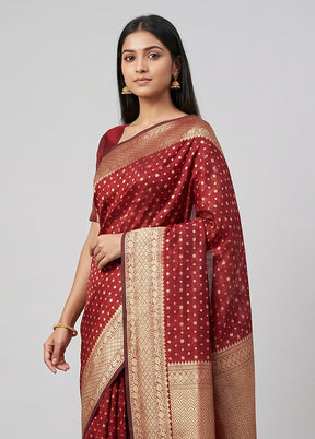 Red Kora Silk Saree With Blouse Piece