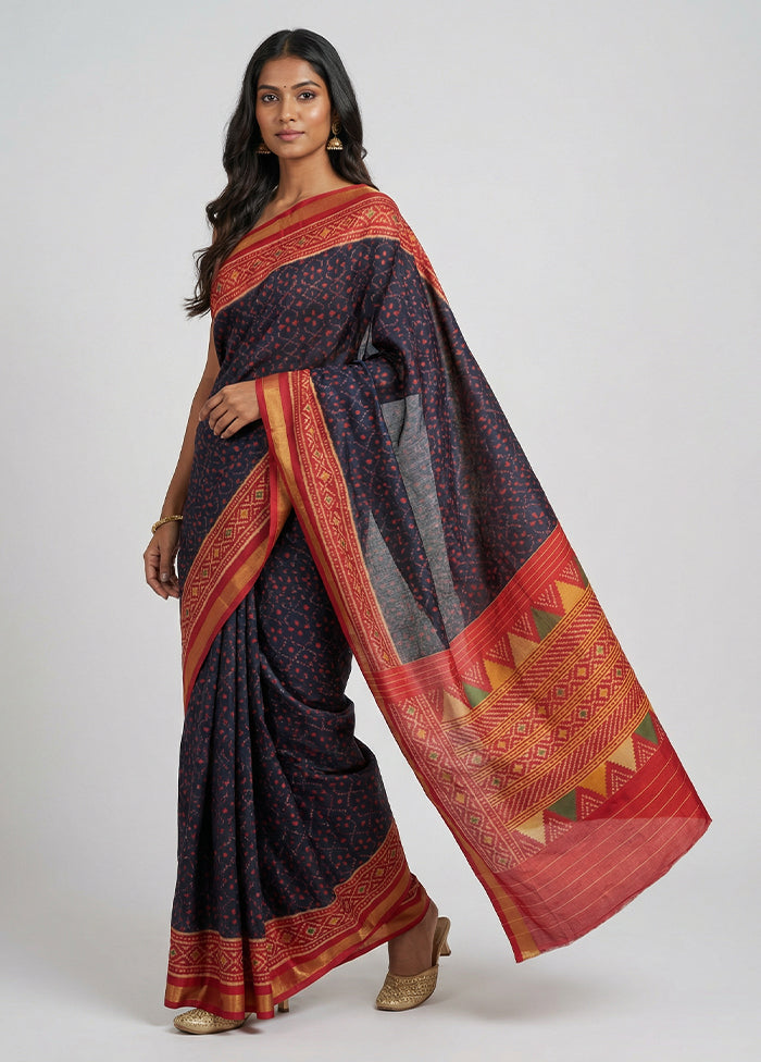 Red Handloom Patola Pure Silk Saree With Blouse Piece