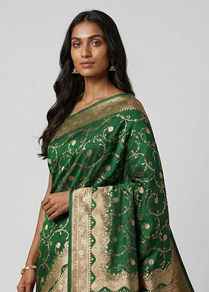 Green Banarasi Silk Saree With Blouse Piece