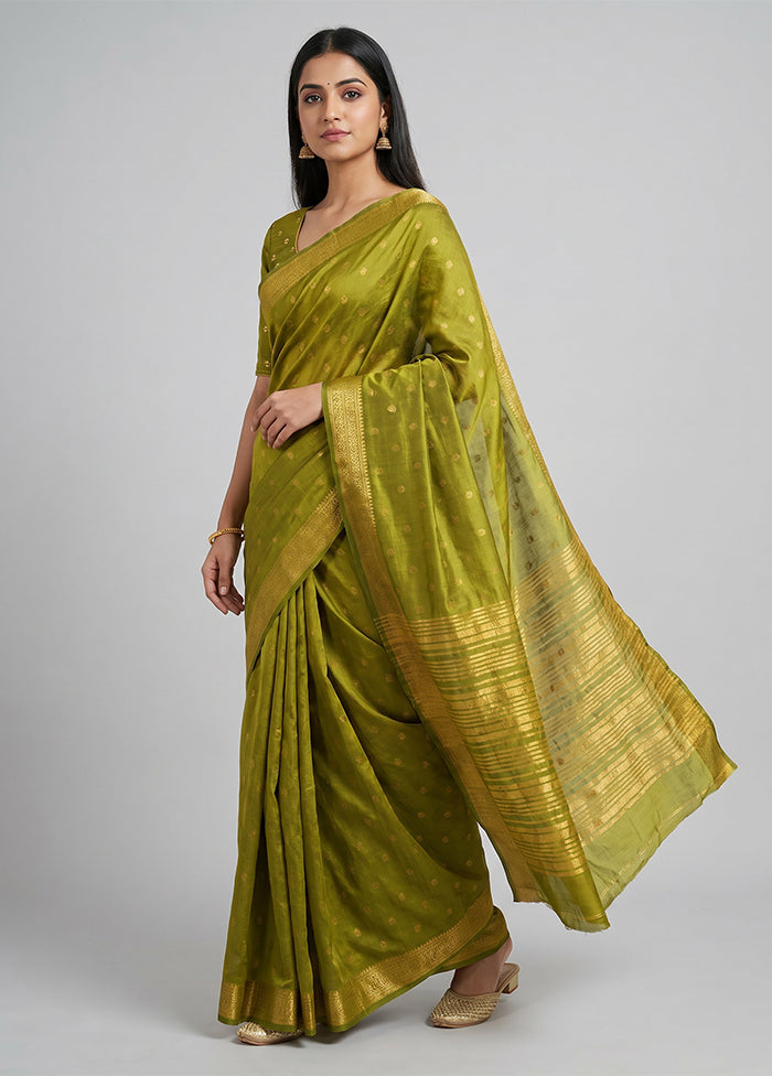 Green Dupion Silk Saree With Blouse Piece