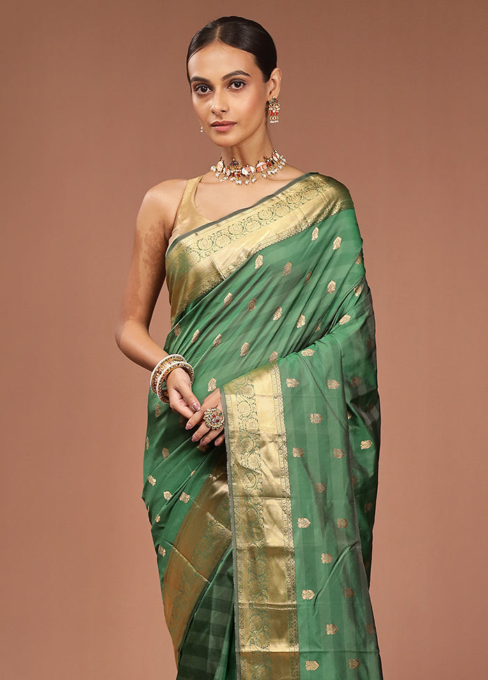 Green Kanjivaram Silk Saree With Blouse Piece
