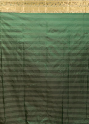 Green Kanjivaram Silk Saree With Blouse Piece