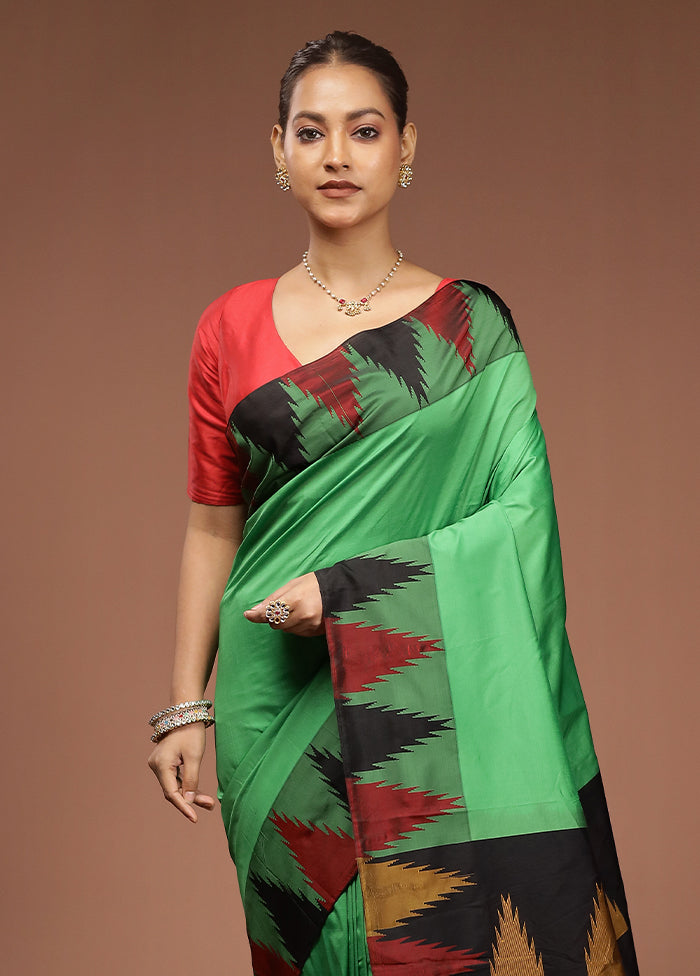 Green Kanjivaram Silk Saree With Blouse Piece