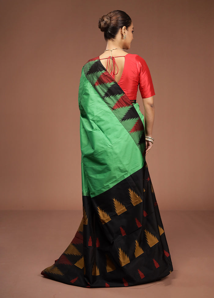 Green Kanjivaram Silk Saree With Blouse Piece