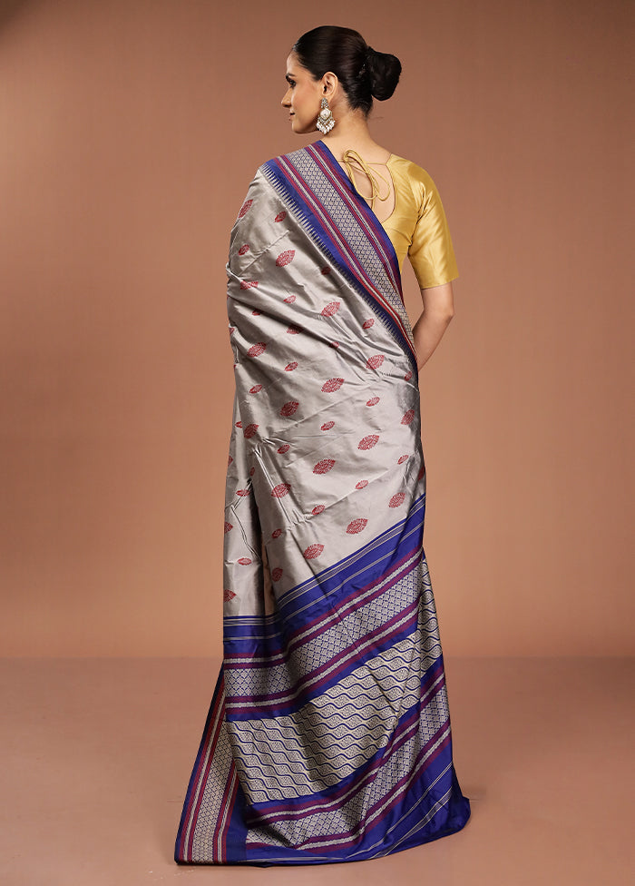 Grey Kanjivaram Silk Saree With Blouse Piece