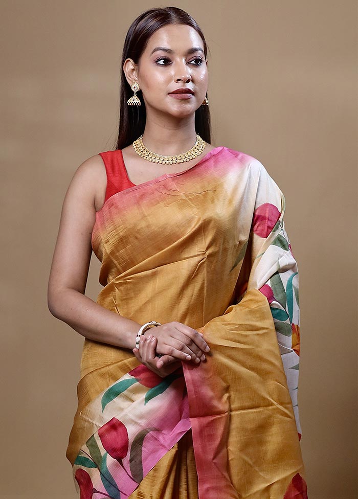 Yellow Printed Silk Saree Without Blouse Piece