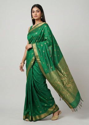Green Kanjivaram Silk Saree With Blouse Piece