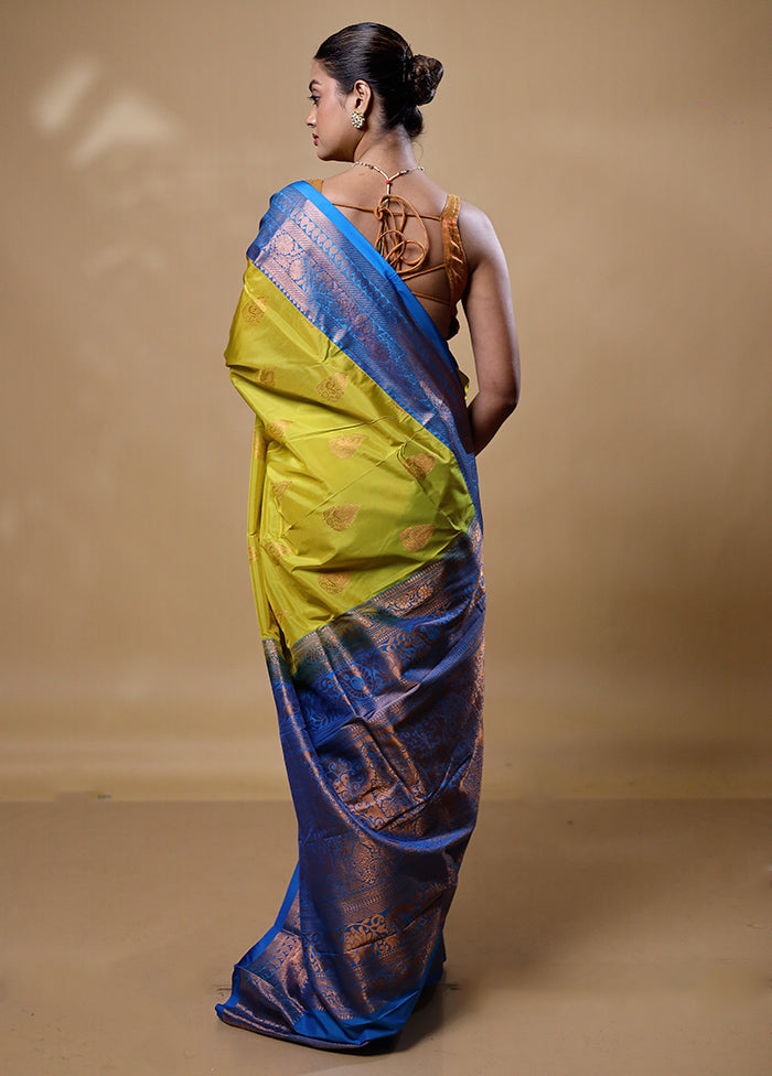 Lemon Yellow Kanjivaram Silk Saree With Blouse Piece