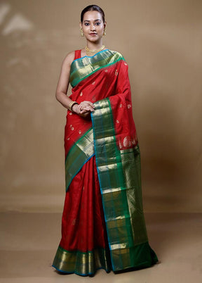 Red Handloom Kanchipuram Pure Silk Saree With Blouse Piece