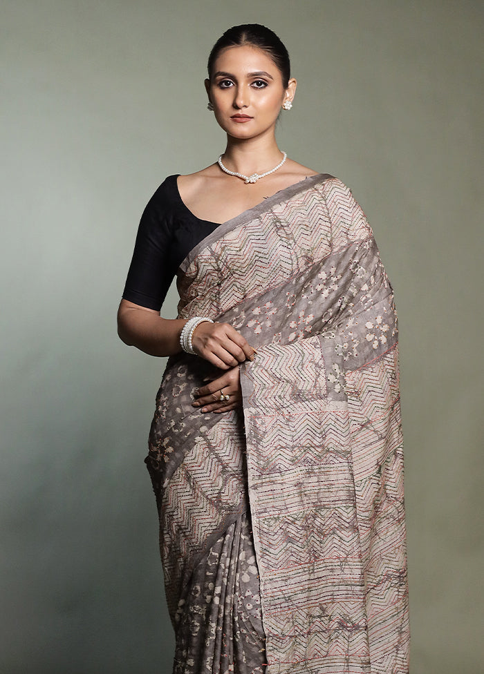 Cream Handloom Tussar Pure Silk Saree With Blouse Piece