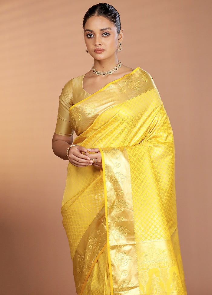 Yellow Kanjivaram Silk Saree With Blouse Piece