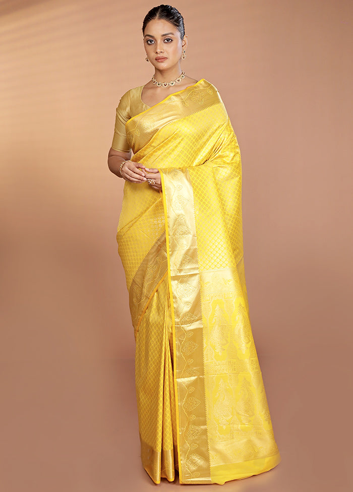 Yellow Kanjivaram Silk Saree With Blouse Piece