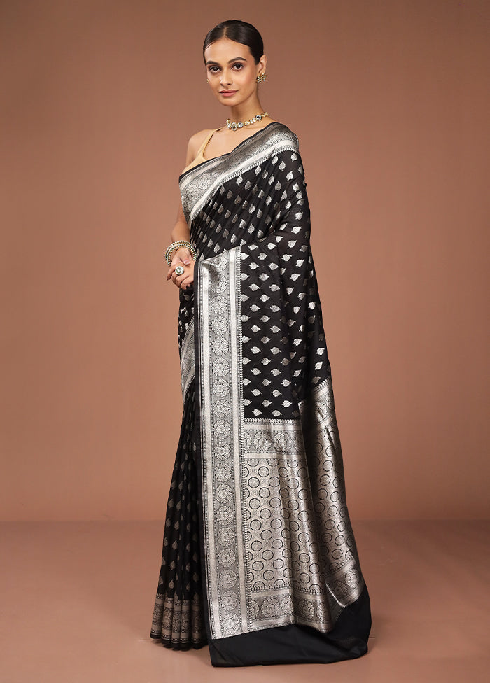 Black Uppada Silk Saree With Blouse Piece