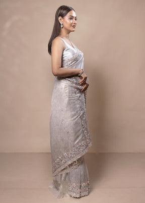 Grey white Silk Saree With Blouse Piece