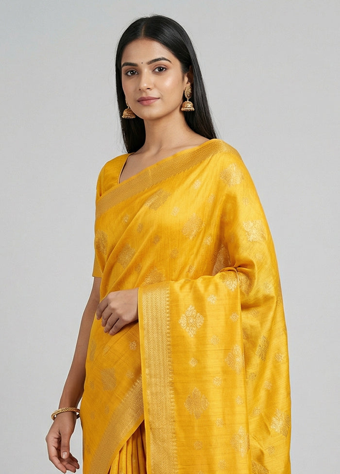 Yellow Dupion Silk Saree With Blouse Piece