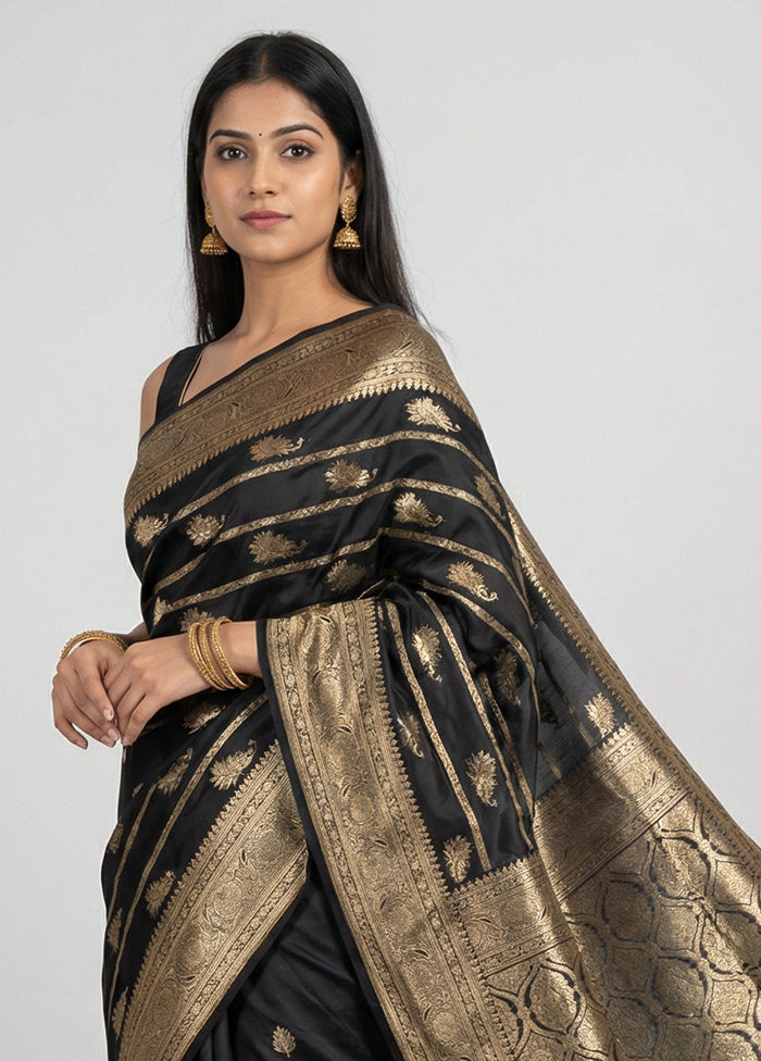 Black Banarasi Silk Saree With Blouse Piece