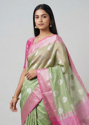 Green Cotton Saree With Blouse Piece